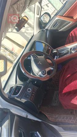 میتسوبیشی پاجیرۆ سپۆرت